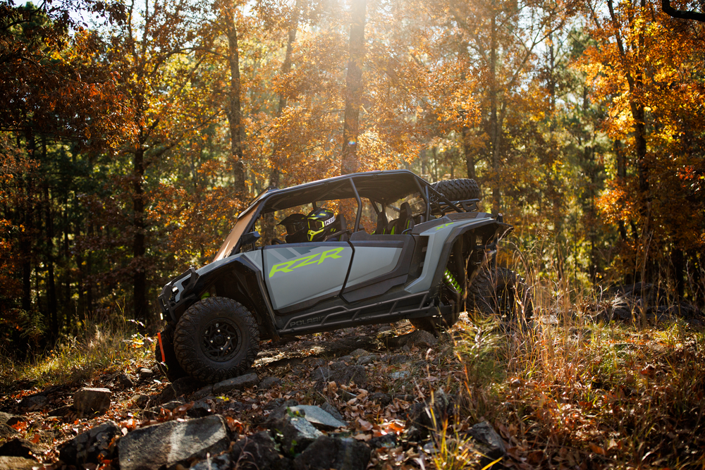 Polaris RZR a emoção da corrida off-road
