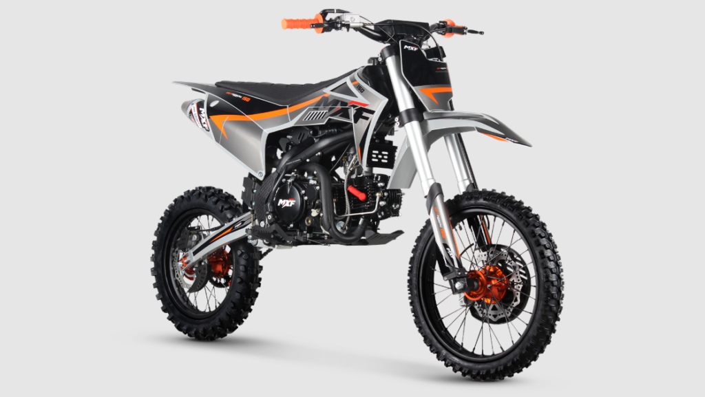 Pro Racing 150 RR: evolução que se sente na pilotagem